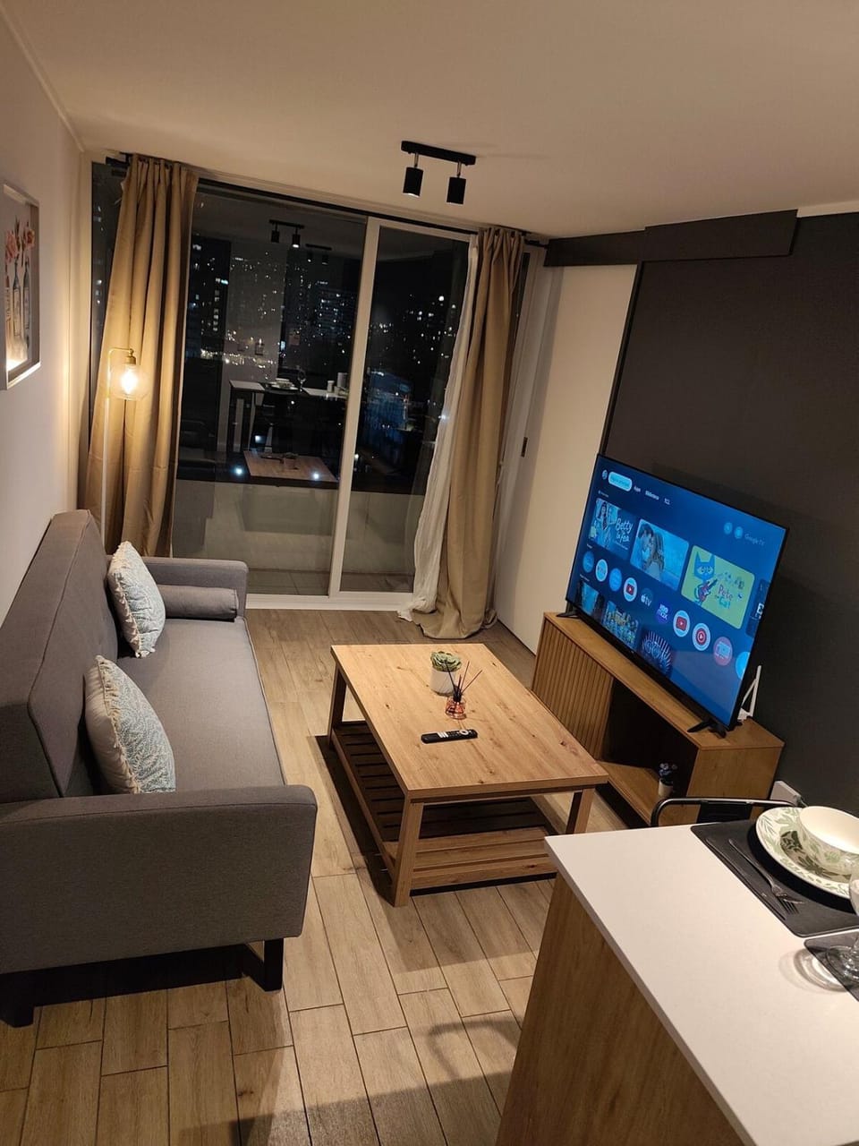 Moderno, acogedor departamento con estacionamiento Apartment in Santiago