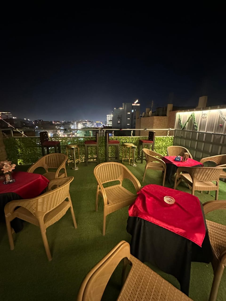 Night, View (from property/room), Balcony/Terrace, Living room, City view