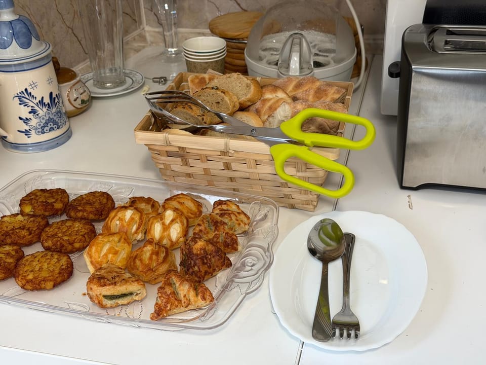 Restaurant/places to eat, Breakfast