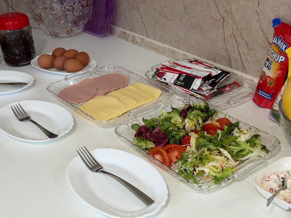 Restaurant/places to eat, Breakfast