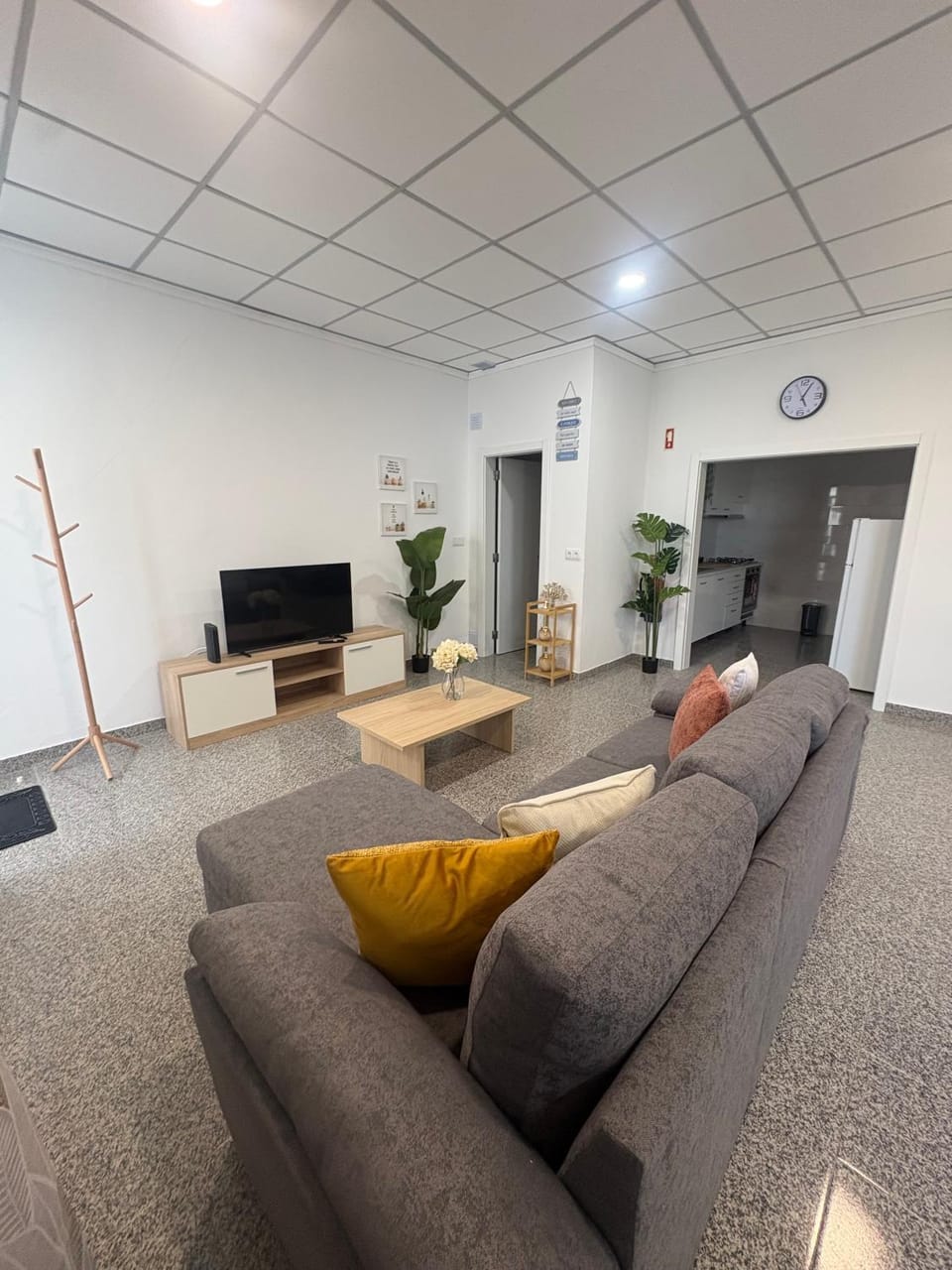 Communal lounge/ TV room, Living room