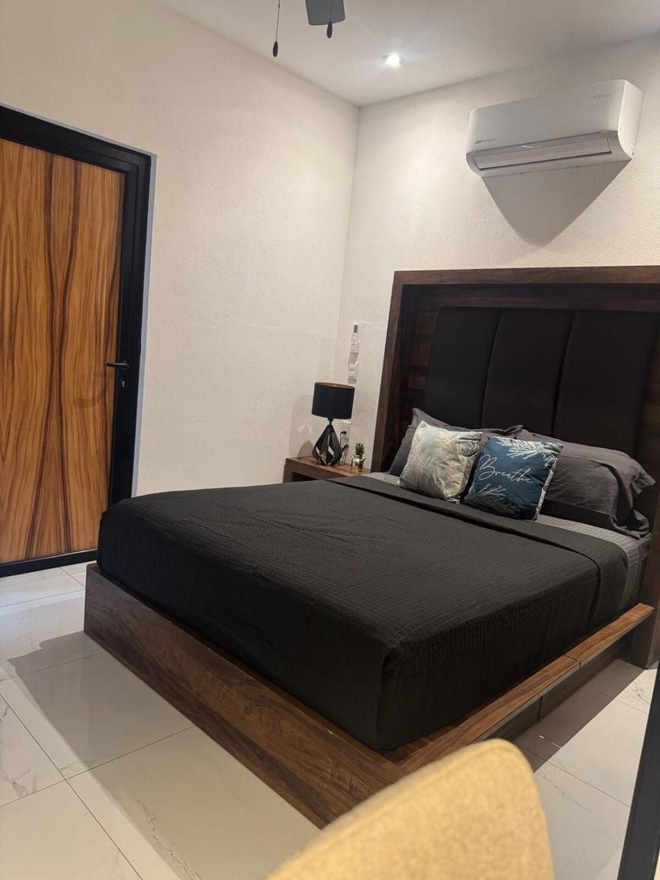 Bed, Bedroom