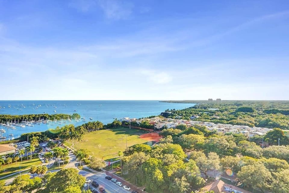 Bay and City View 2BR at The Arya Apartment in Coconut Grove