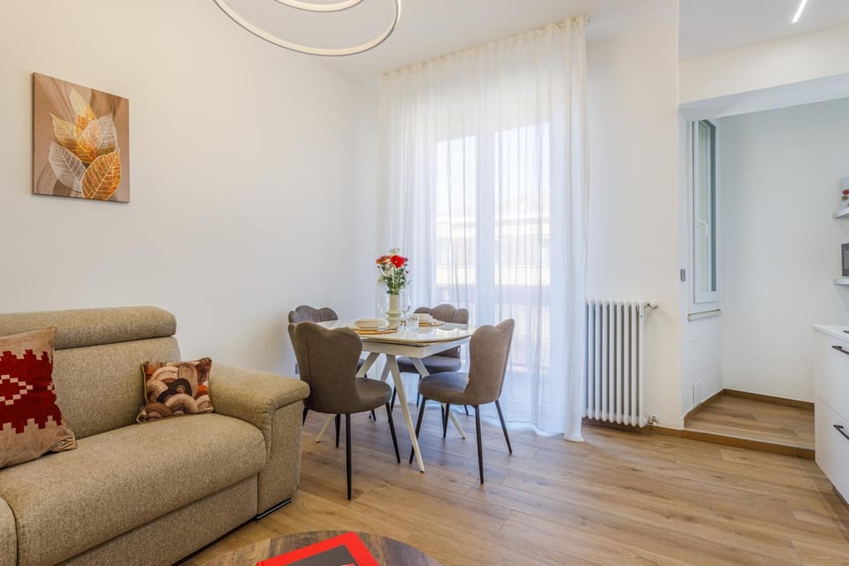 L'angolo della serenità - Elegant Central Apartment with Lift Apartment in Modena