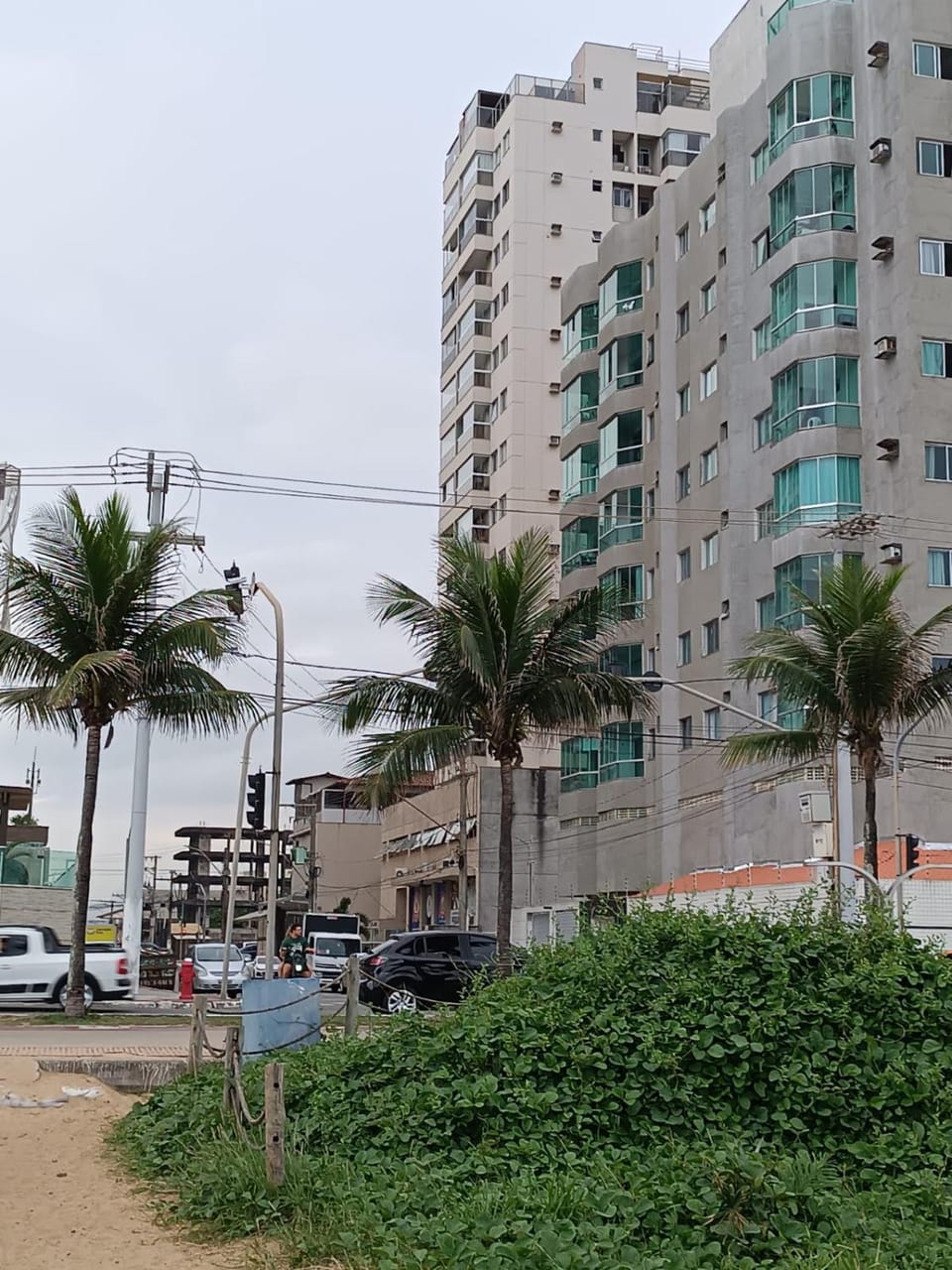 Apê Praia de Itaparica Ao Lado Do Mar 2 qtos sendo 1 suite ar condicionado Piscina Apartment in Vila Velha