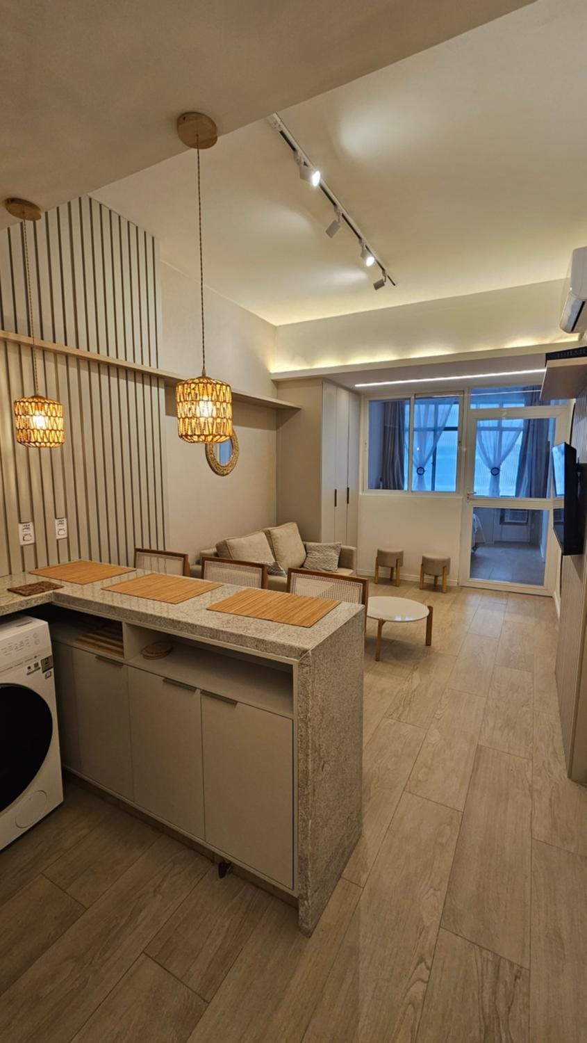 Apartamento novo a passos da praia Copacabana Apartment in Rio de Janeiro