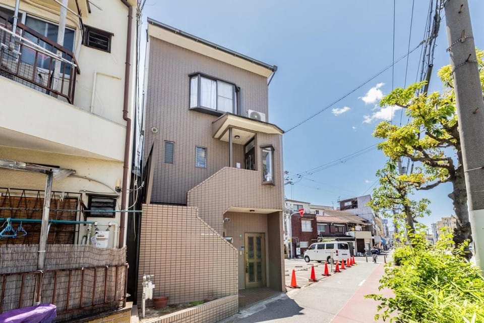 Worth While Apartment in Osaka