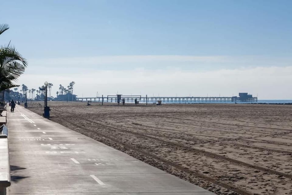 Beachfront with Patio on Bike Path- 3112 WOF A home House in Balboa Peninsula