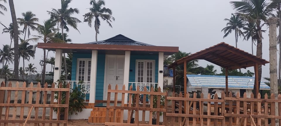 Sabuz Lake and Beach Resort Hotel in Kerala