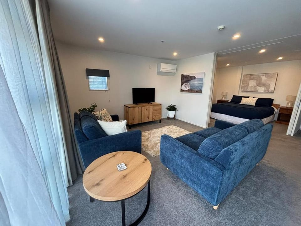 Lounge or bar
