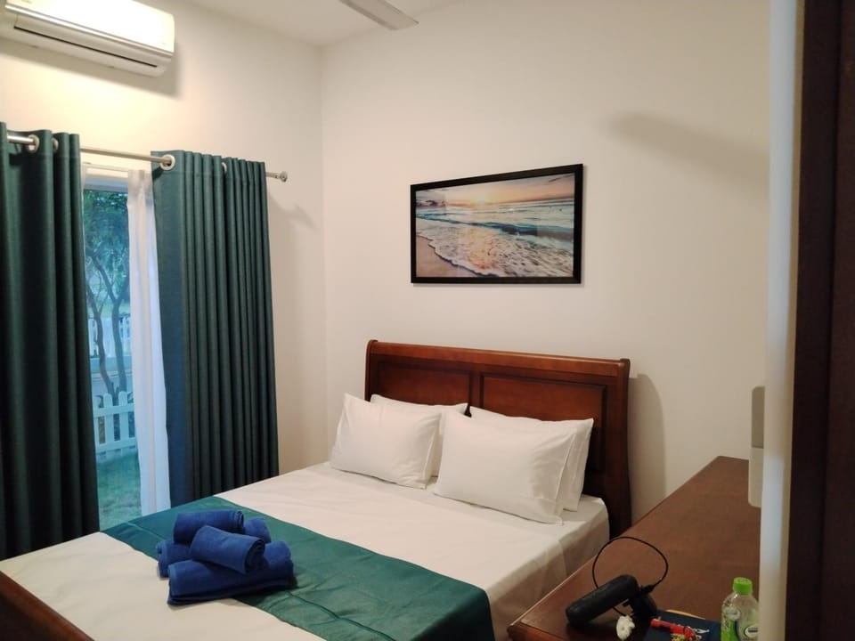 Santorini Negambo Apartment in Negombo