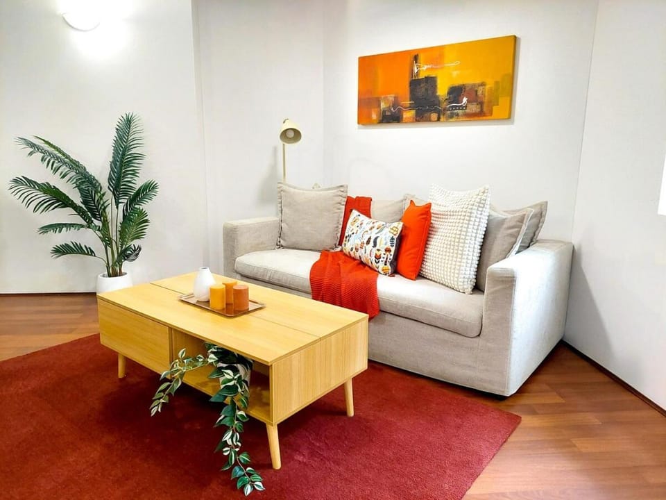 Urban Oasis Chippendale Parking-Gym-Pool Apartment in Sydney