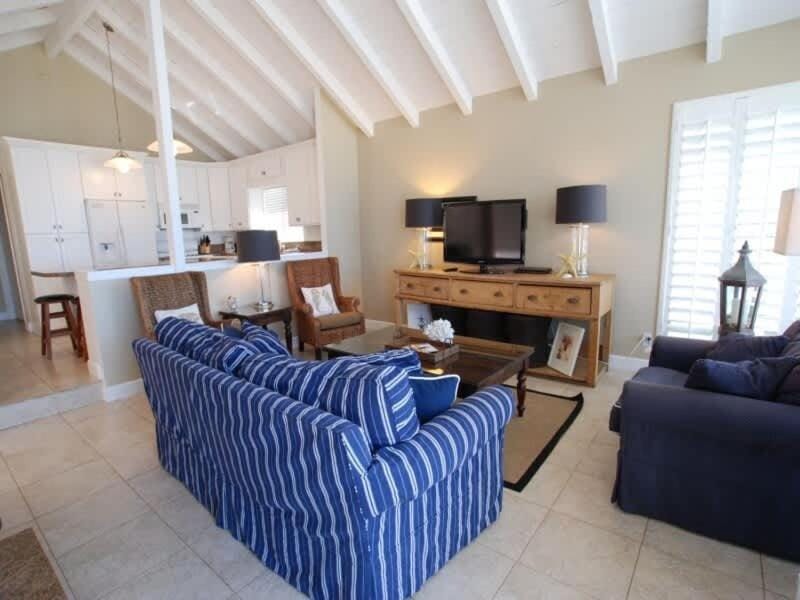3112 W Oceanfront B - 4 Bdr Beachfront Upper Unit With Ocean Views House in Balboa Peninsula