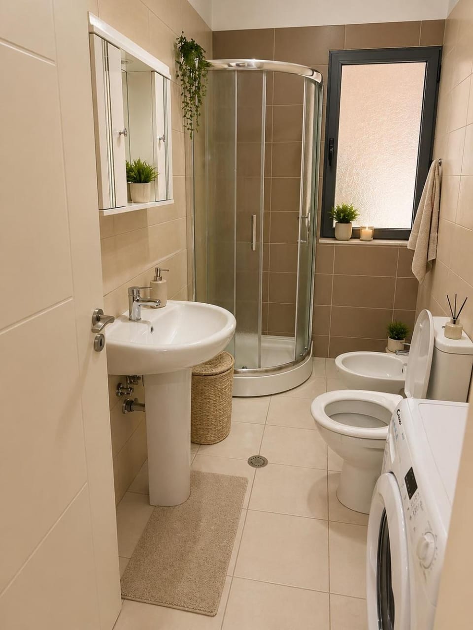 Shower, Toilet, Bathroom, Bath, bidet, towels, washing machine