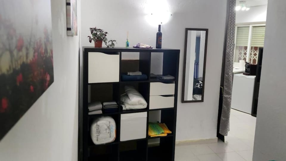 1Bed Flat with Pool, Balcony & Hammock - only 5 Mins to the Beach! Apartment in Torrevieja