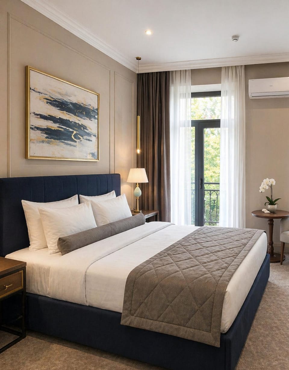 Bed, Photo of the whole room, Bedroom, air conditioner