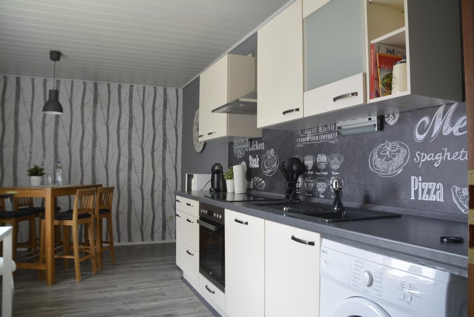 Ferienwohnung Ahrens- Erholung am Deich Apartment in Lower Saxony, Germany