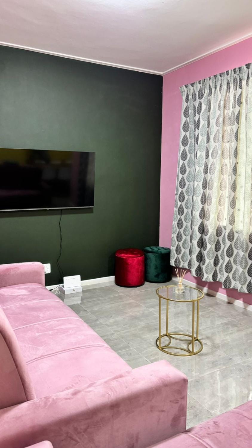One Thirty Six Apartment in Port Elizabeth