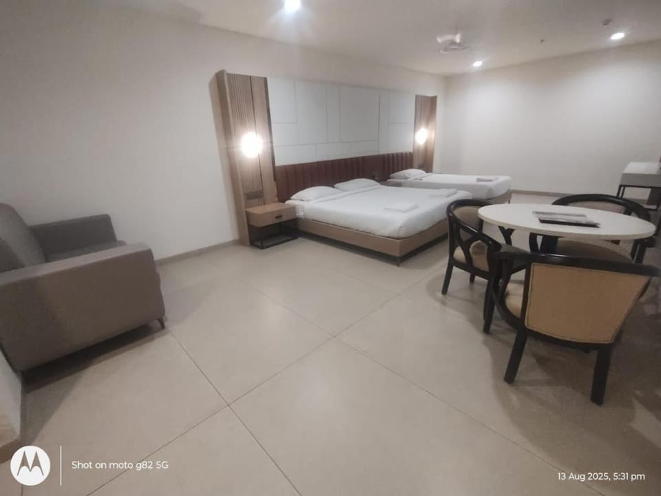 Hotel Shubham Prestige kandlakoya Hotel in Secunderabad