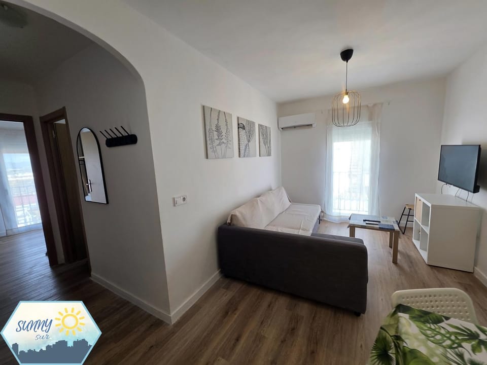 Sunny Churriana Airport Apartment in Valle del Guadalhorce