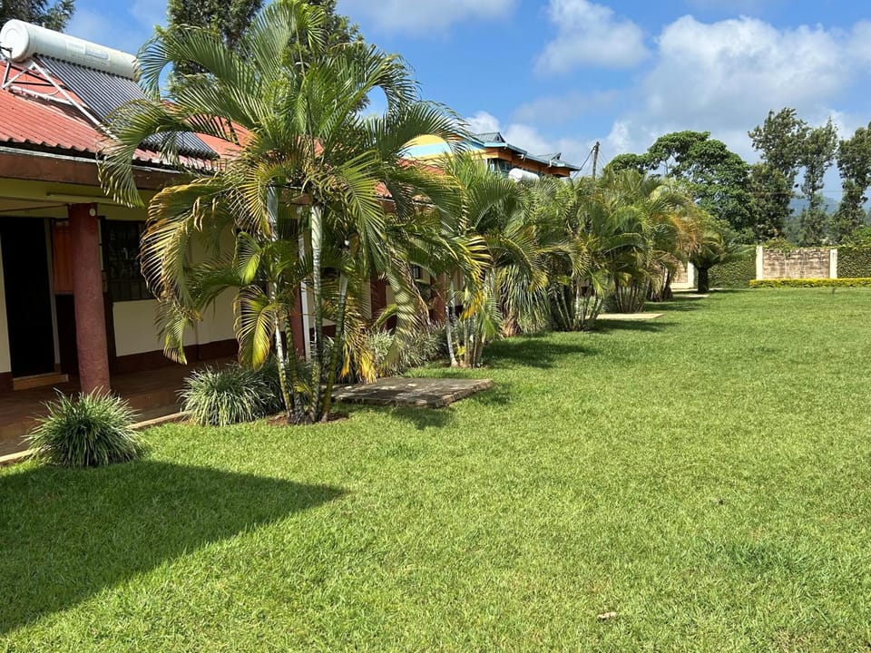 Garden Houses Kenya - Igoji Bed and Breakfast in Kenya