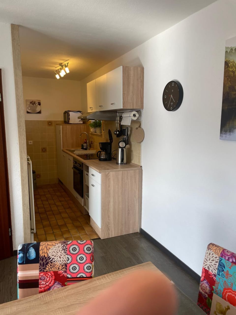 Dining area, kitchen