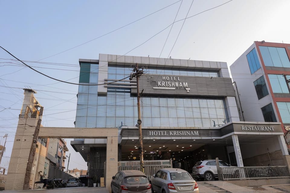 Hotel Krishnam Vrindavan Hotel in Uttar Pradesh