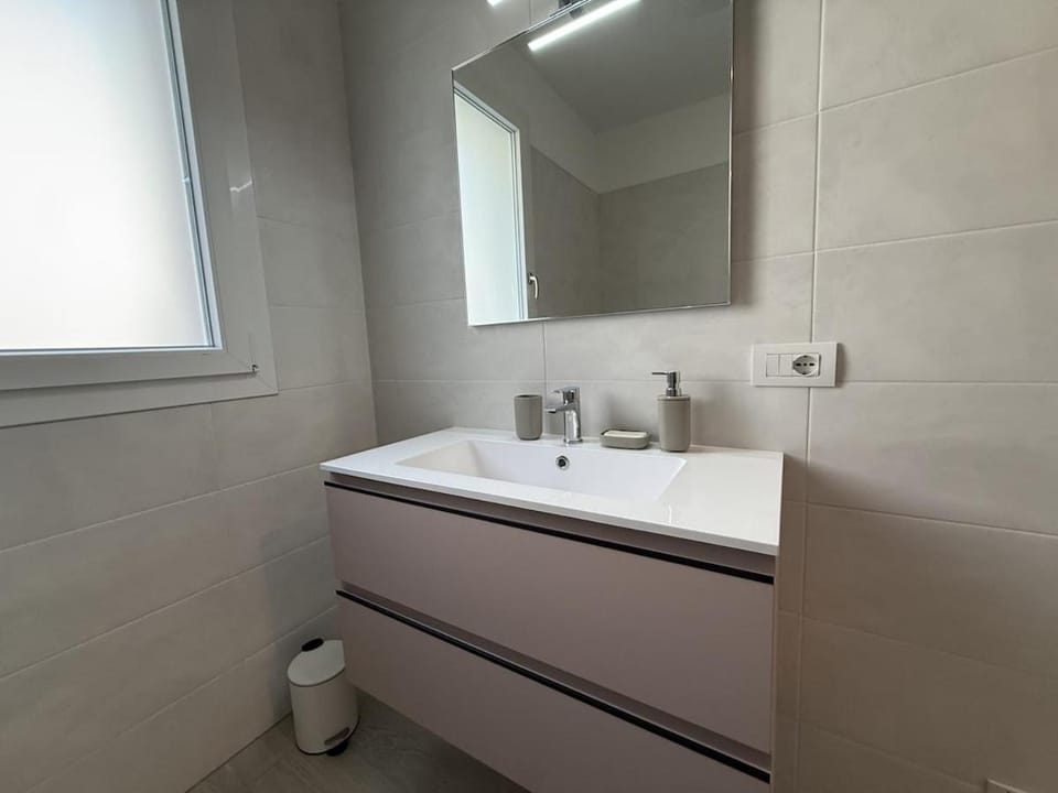 A102 La Filanda by Larihome Apartment in Province of Lecco