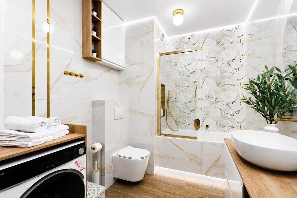 Bathroom, Bath, towels, laundry, washing machine