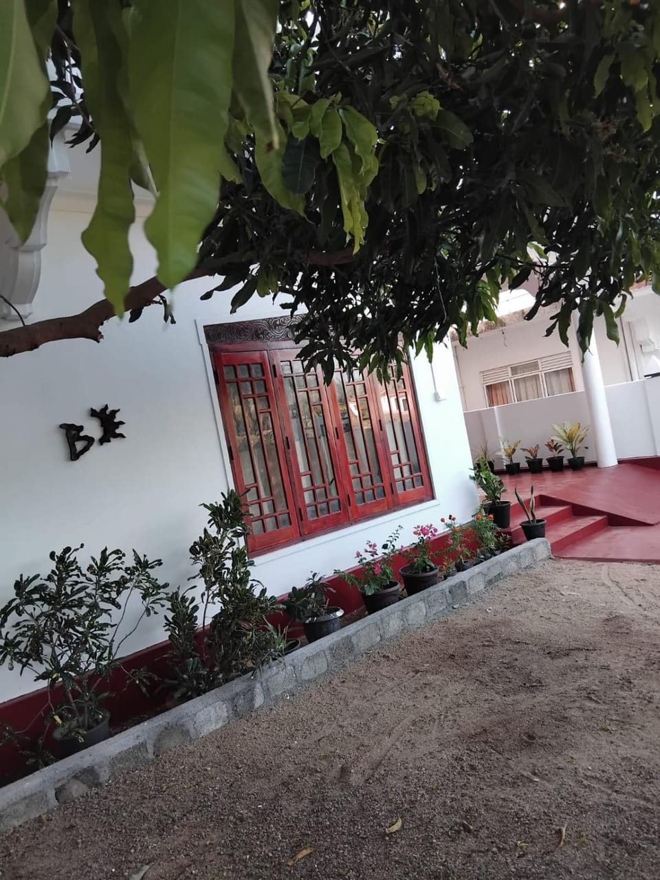 Blue Moon Rest Inn Hotel in Sri Lanka