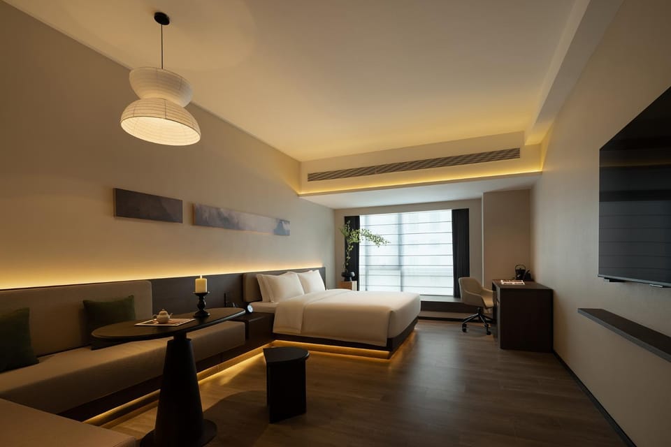 U Feel 180 Degrees Panoramic Sky View Hotel Apartment in Guangzhou