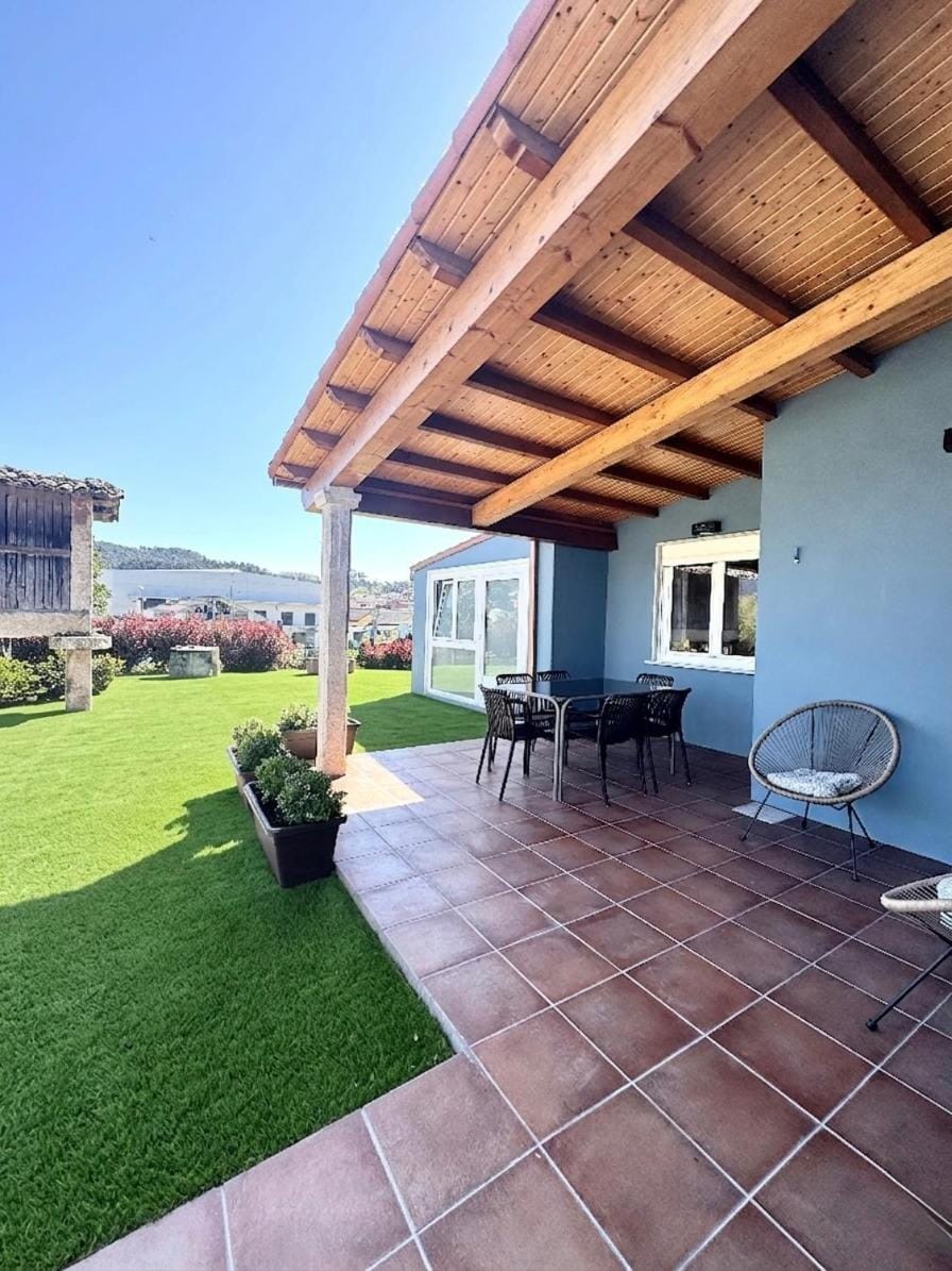 Off site, Garden, Balcony/Terrace