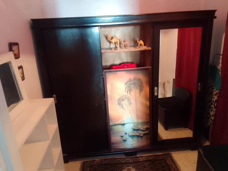 wardrobe