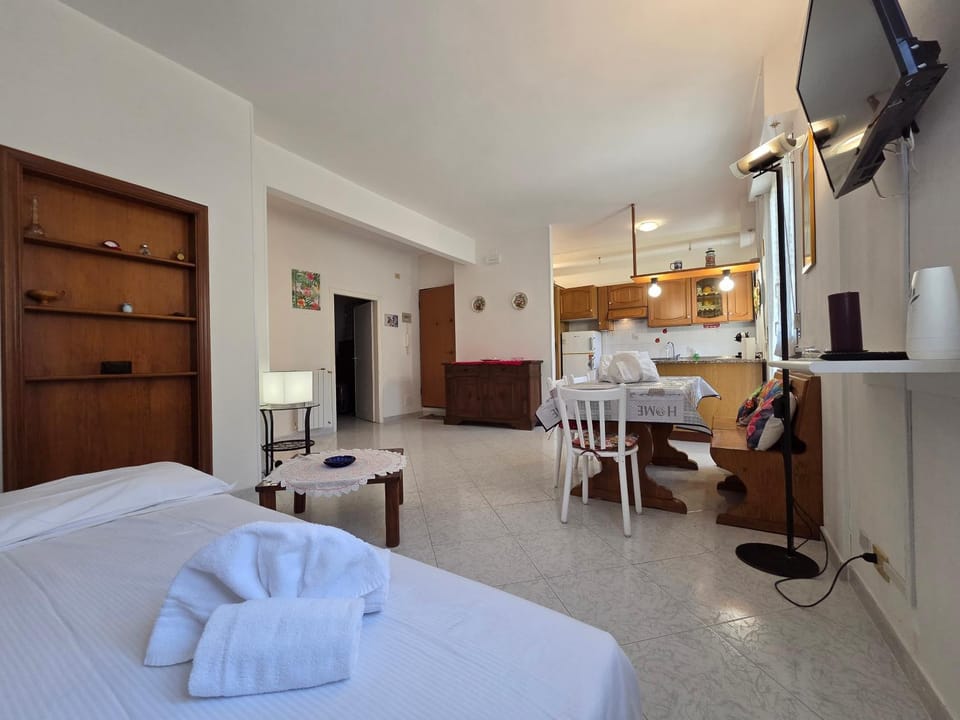 Ninfea - By Ligooria Apartment in Pietra Ligure