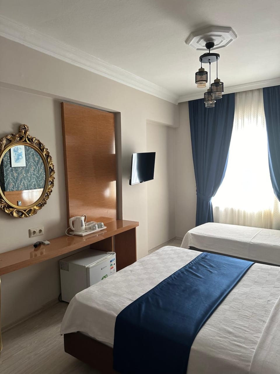 Bed, TV and multimedia