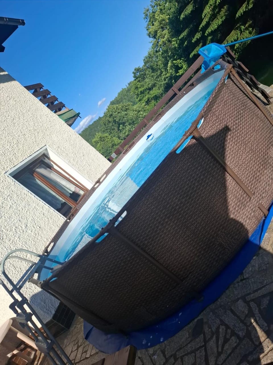 Swimming pool, Swimming pool