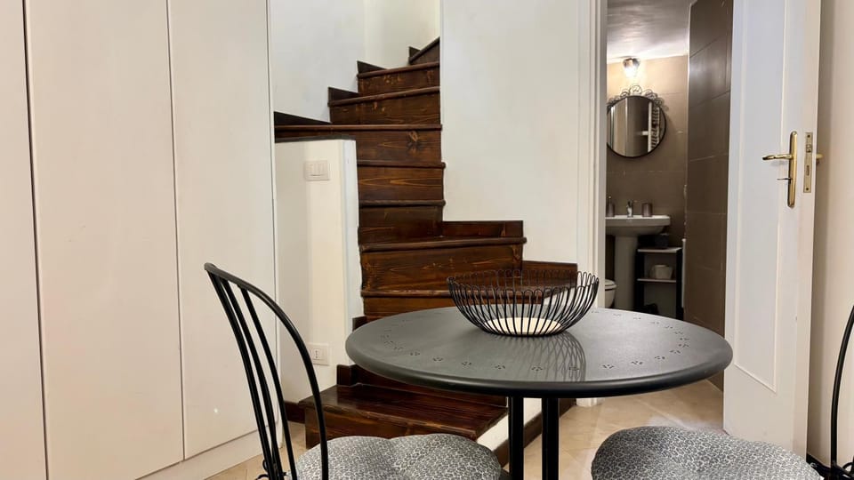 Bathroom, Living room