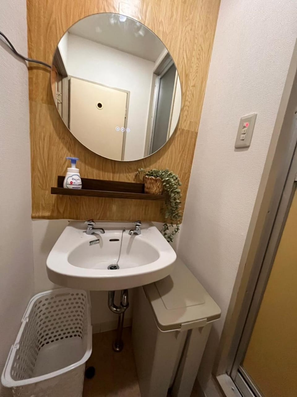 High-speed Wi-Fi Vacation Stay KUROMON Apartment in Osaka