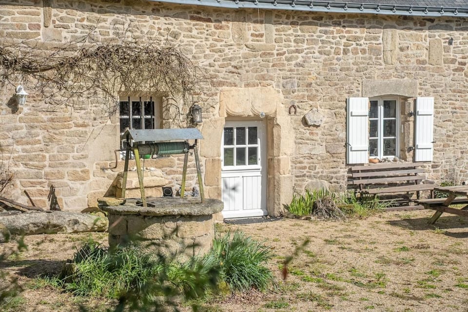 Maison bretonne de 1600 Authenticité & Sérénité House in Brittany