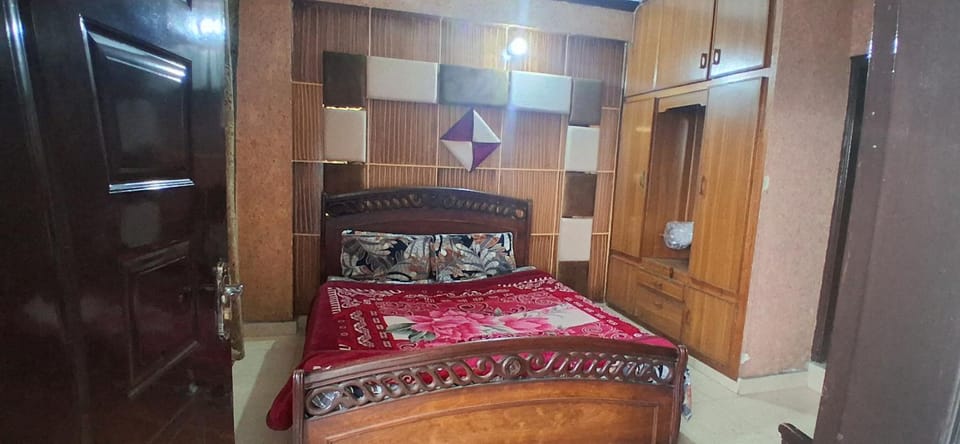 Photo of the whole room, Bedroom, Mountain view, Mountain view, wardrobe