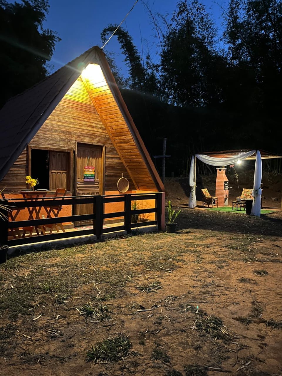 Chalé do lago Campground/ 
RV Resort in State of Minas Gerais, Brazil