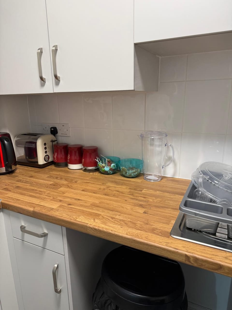 Coffee/tea facilities, Kitchen or kitchenette, toaster