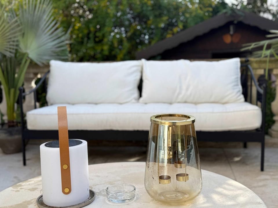 B077 Superbe villa avec piscine centre de Cannes House in Cannes