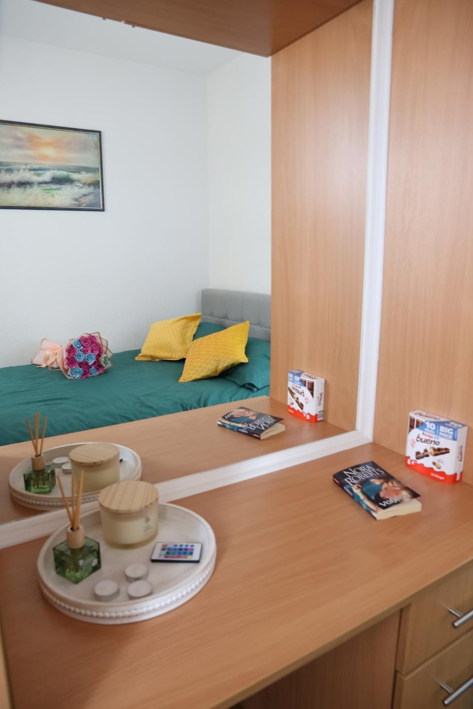 Bed, Photo of the whole room, Bedroom, wardrobe