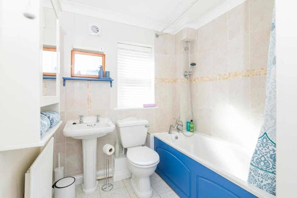 Oxford Retreat, 3-Bed Home with Garden and Parking House in Oxford