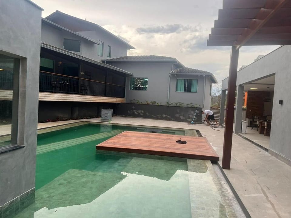 High-end house in a gated community With heated pool House in State of Minas Gerais, Brazil