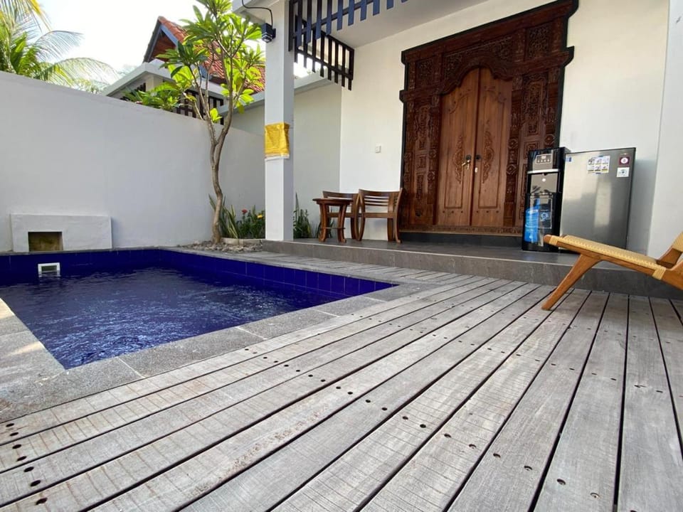 Pool view, Swimming pool