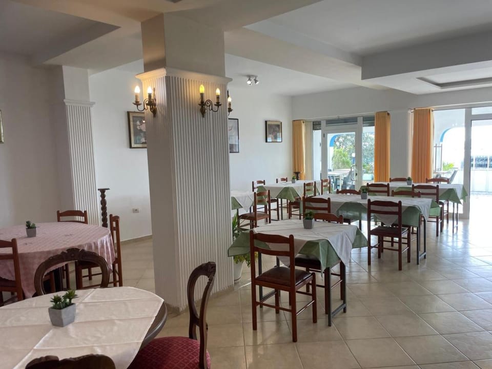Restaurant/places to eat, Breakfast