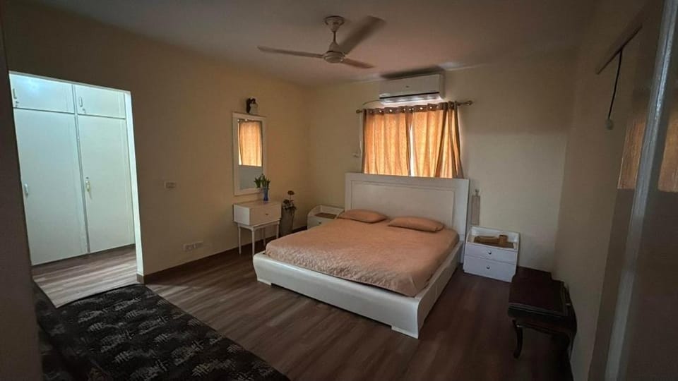 Amazing valencia home House in Lahore