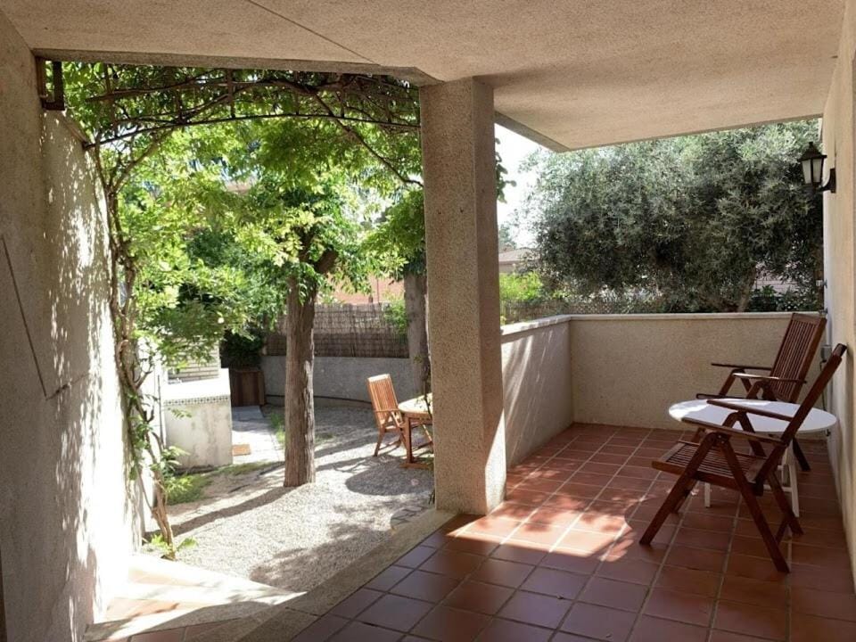Apartamento con jardín y jacuzzi en Cambrils 3 Habitaciones Apartment in Cambrils
